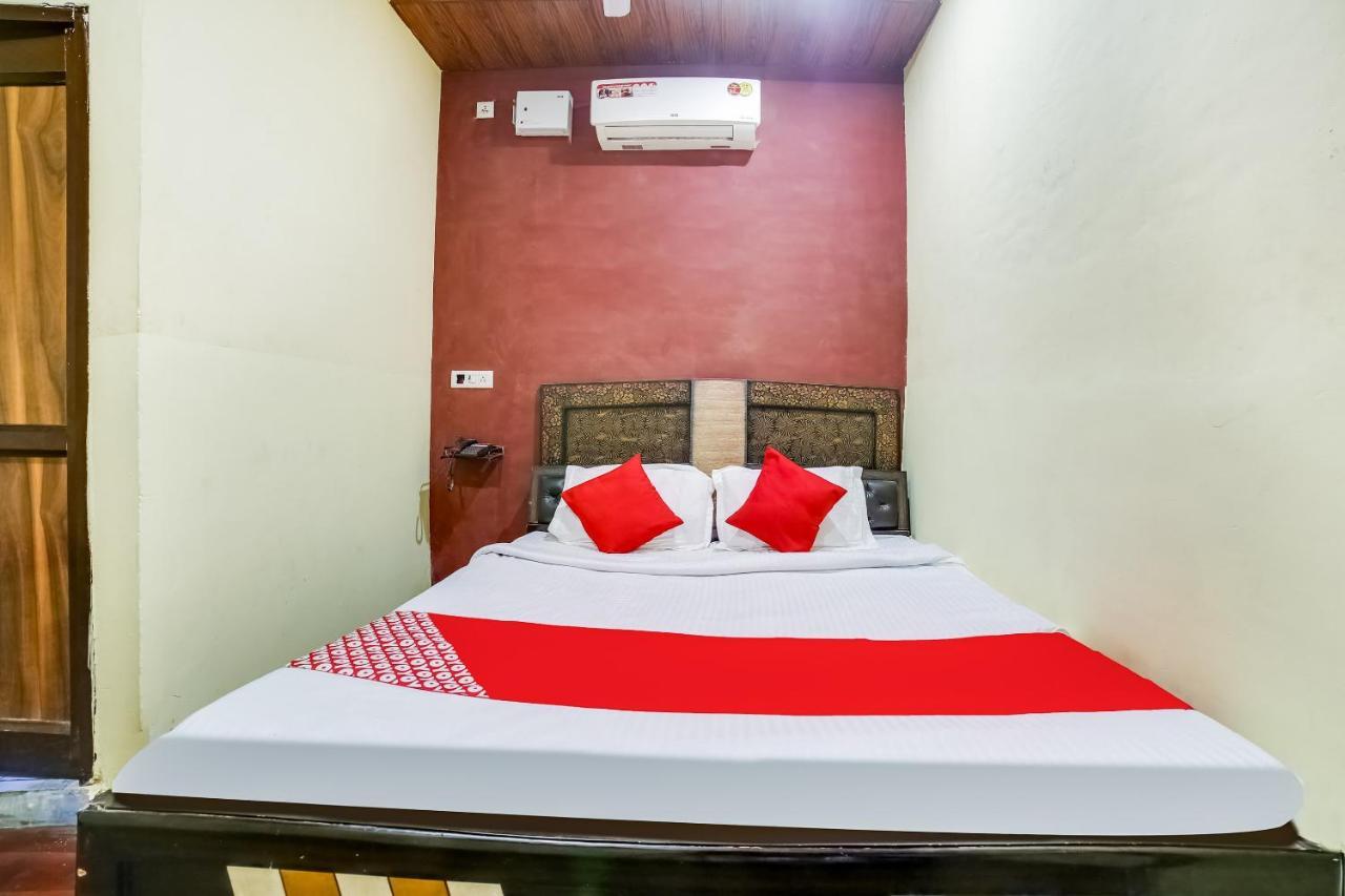 Oyo 70288 Happy Dhaba Hotel Sonipat Zewnętrze zdjęcie